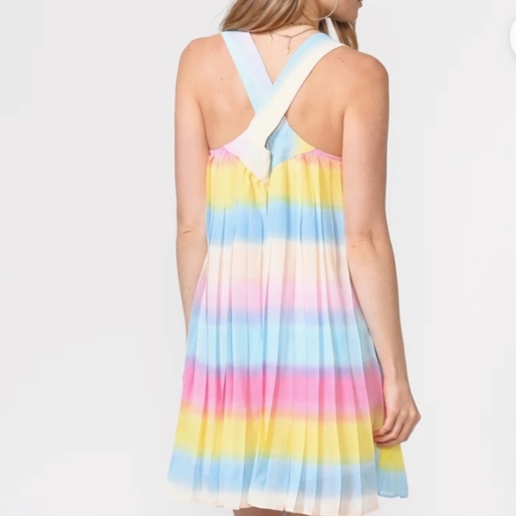 Adelyn Rae Lizzy Ombre Pleated Babydoll Dress - Picture 3 of 11